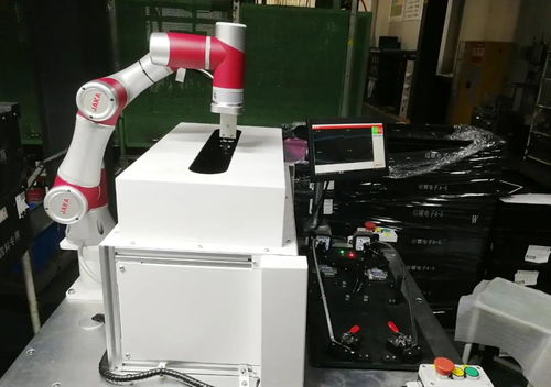 實(shí)力見(jiàn)證 節(jié)卡機(jī)器人驚艷亮相深圳智博會(huì)，引領(lǐng)智能機(jī)器人研發(fā)新浪潮